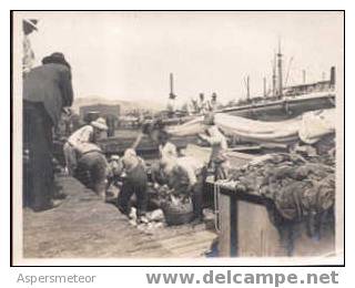 JAPANESE FISHERMEN - PESCADORES JAPONESES - HONOLULU PORT HAWAII PHOTO FOTO 10,5 X 8,2 CM RARISIME - Honolulu