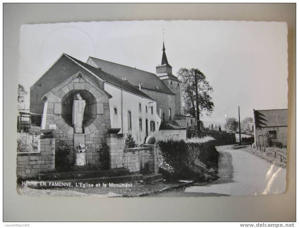 HEURE EN FAMENNE - L´église Et Le Monument - Somme-Leuze