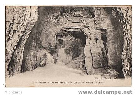 CPA 38 Grottes De LA BALME - Entree Du Grand Vestibule - La Balme-les-Grottes