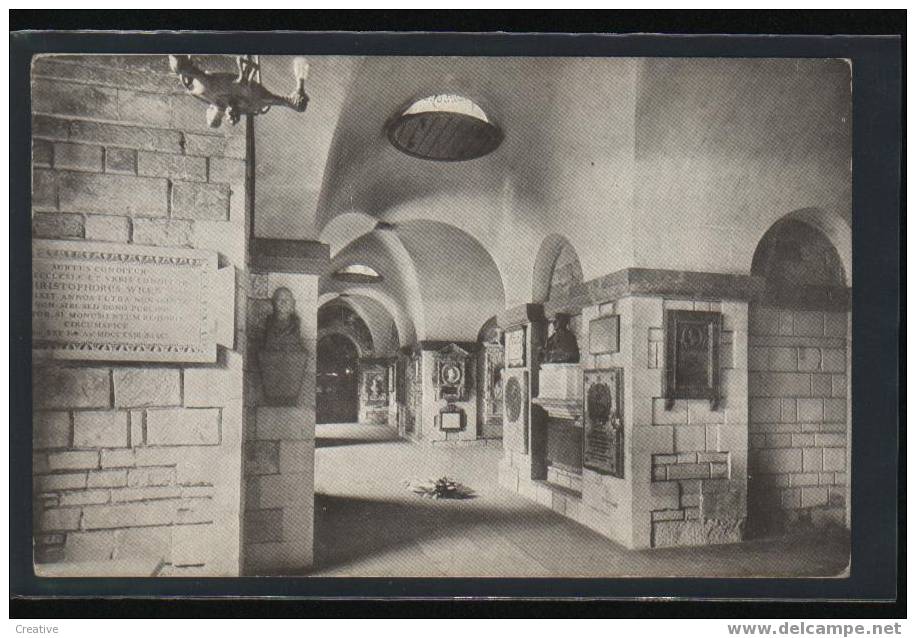 ST.PAULS CATHEDRAL,SOUTH AISLE OF CRYPT,*LONDON - St. Paul's Cathedral