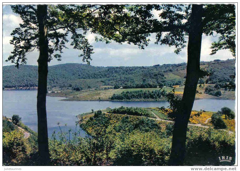 Angles-la-raviege Centre De Tourisme Un Coin Du Lac Cpsm Bon état - Angles