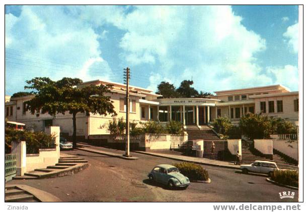 CARTE POSTALE DE GUADELOUPE - LE PALAIS DE JUSTICE - Basse Terre