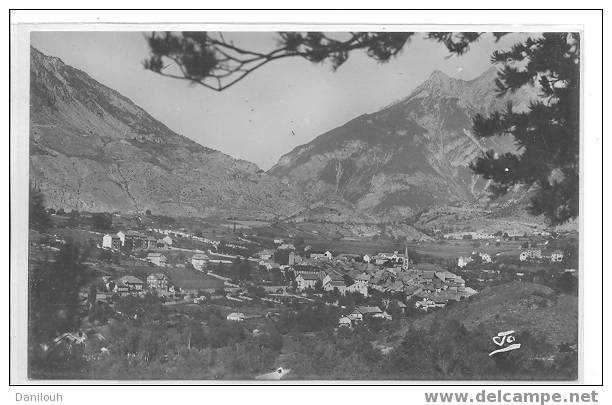 05 - GUILLESTRE Vue Panoramique, Vallé Du Queyras N°338 - Guillestre