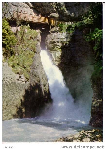 LAUTERBRUNNEN - Trummelbachfalle  Unterster Fall - Lauterbrunnen