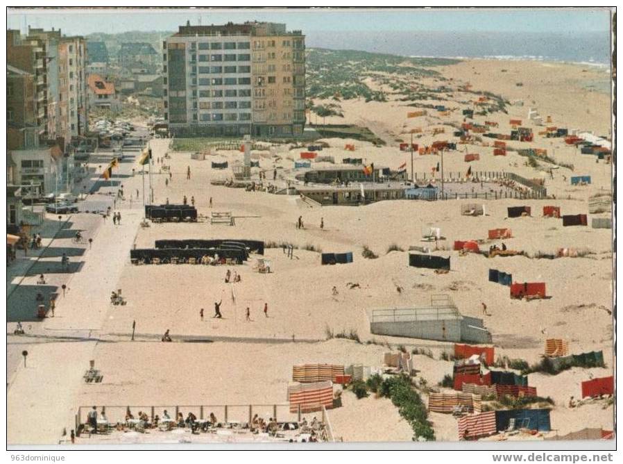 Oostduinkerke - Strand , Dijk En Duinen - Oostduinkerke