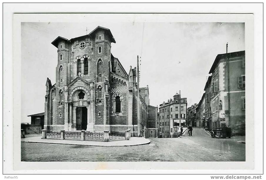 TREVOUX - L'Eglise Et La Grande Rue - Trévoux