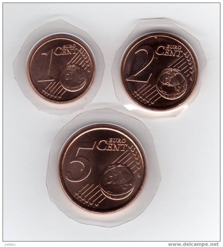 Piéces Neuves- 1- 2- 5-   Cent     -euro 2005 Brillant Universel  70.000 Tirages Pour Le Monde - France