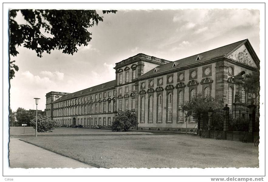 MANNHEIM Wirtschaftshochschule - Mannheim