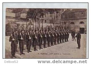 74 . Pompiers - Une Section A L'exercice - Firemen