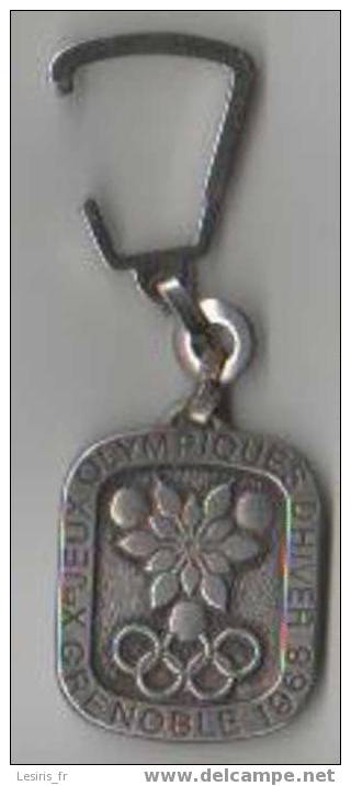 PORTE CLES - Xes JEUX OLYMPIQUES D'HIVER 1968 - GRENOBLE - EXCOFFON - ARTHUS BERTRAND - PARIS - Key-rings