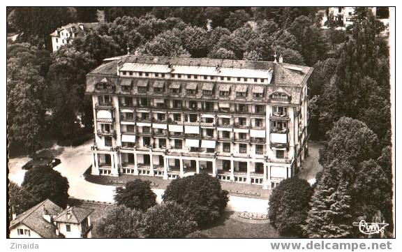 CARTE POSTALE DE DIVONNE LES BAINS - LE CHICAGO - VUE AERIENNE - Divonne Les Bains