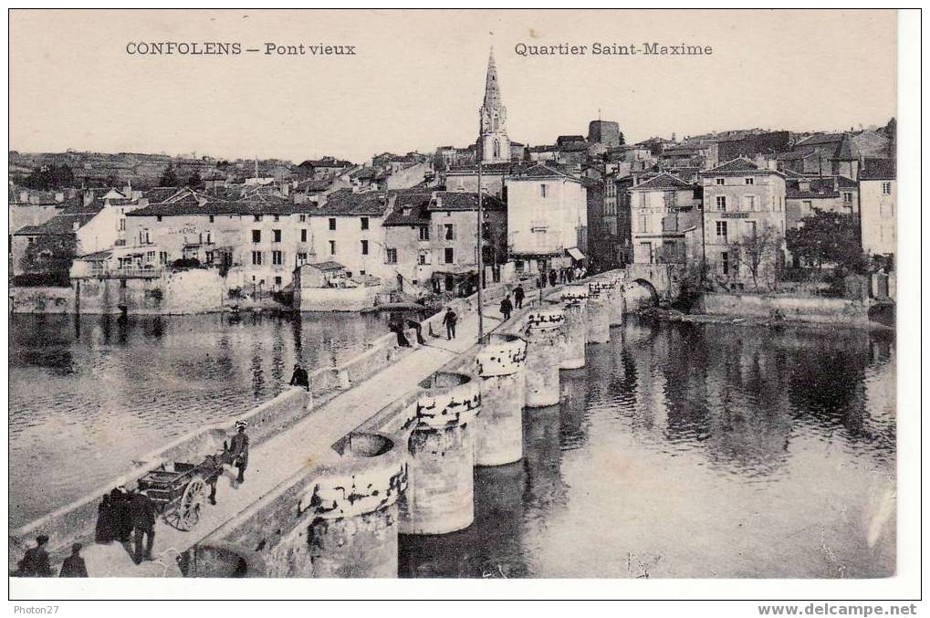 CONFOLENS, Pont Vieux, Quartier Ste Maxime (animation) - Confolens