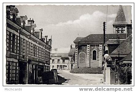 CPSM 41 NEUNG SUR BEUVRON - Rue Nationale Et L Eglise - Neung Sur Beuvron