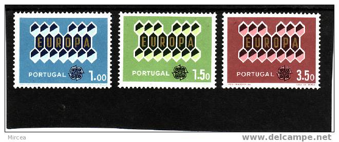 Portugal  Yv.no.908/10 Neufs** - 1962