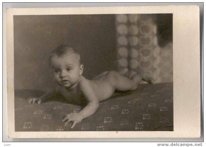 Estonia: NAKED CHILD (infant), Old Photo (2) - Ohne Zuordnung