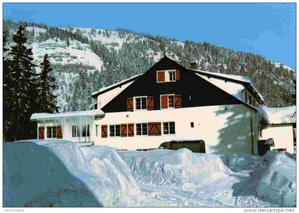 CPSM.CENTRE SPME. "LES NARCISSES". HOTEL DU PAILLY. LE CHALET. GEX. DATEE 1974. - Gex