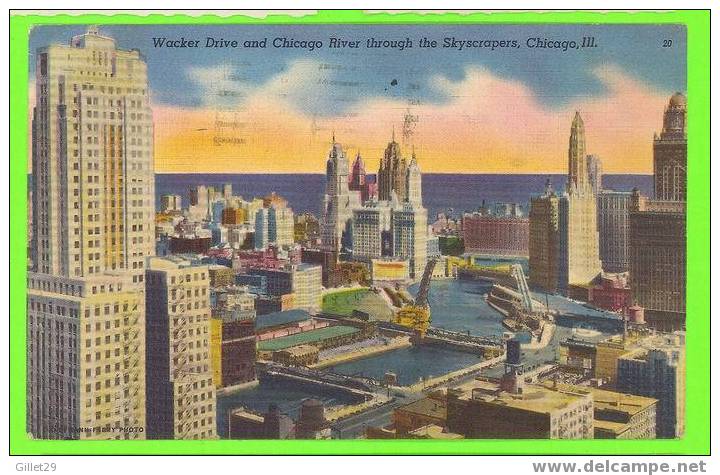 CHICAGO, IL - WACKER DRIVE & CHICAGO RIVER TRUE THE SKYSCRAPERS - TRAVEL IN 1951 - CAMEO GREETING CARD - - Chicago