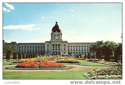 THE LEGISLATIVE BUILDING WITH ITS ORNATE FLOWER BEDS IN THE CAPITAL CITY OF REGINA.SASKATCHEWAN. - Other & Unclassified