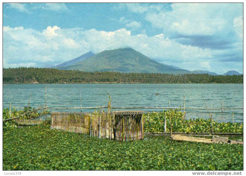 SAMPALOC LAKE  / 1974 - Philippines