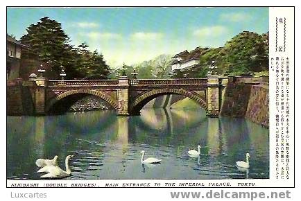 NIJUBASHI (DOUBLE BRIDGES) ,MAIN ENTRANCE TO THE IMPERIAL PALACE , TOKYO . - Tokyo