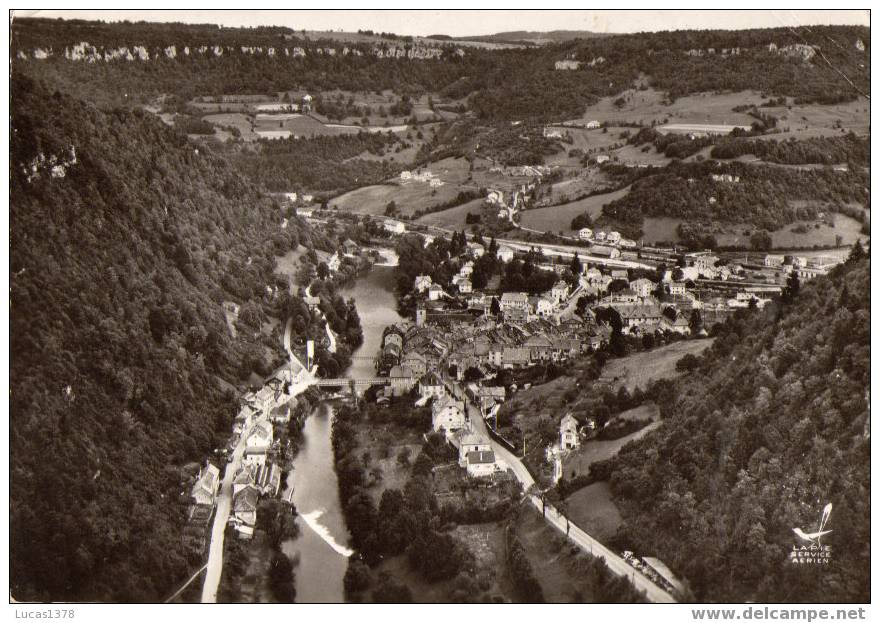 25 / EN AVION AU DESSUS DE / ST HIPPOLYTE / VUE PANORAMIQUE / CPSM 1957 - Saint Hippolyte