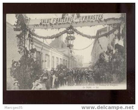 19271 Champagne Sur Seine Festival De Pompiers Le Défilé édit.LL Animée Belle Carte Sélection - Champagne Sur Seine