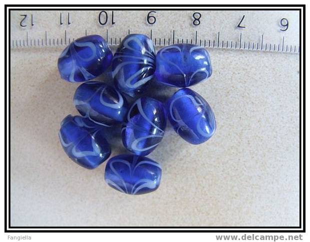 Lot De 2 Perles à La Lampe Ovales Bleu Cobalt Et Blanc Environ 9x13mm - Perles