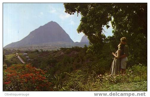 ST LUCIA TROPICAL VALLEY ET PITON ANIMATION COUPLE - Virgin Islands, British