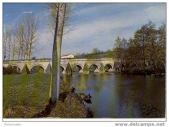 AIRVAULT Le Pont Romain De Vernay - Airvault