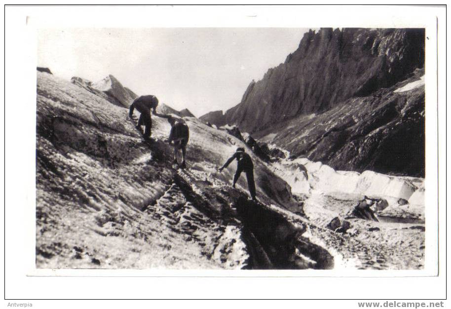 ALPINISME Chamonix Traversée De La Mer De Glace  (vierge Carte ) - Alpinisme