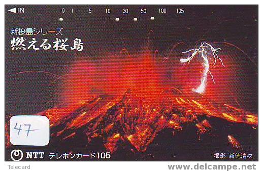 Volcan Volcano Vulkan Sur Telecarte (47 ) - Volcanos