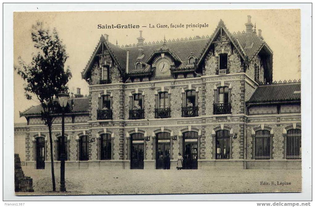 L13 - SAINT-GRATIEN - La Gare - Façade Principale - Saint Gratien