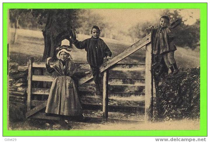 HAUTE- NORMANDIE VOUS SALUE - ANIMÉE PAR 3 ENFANTS - ÉDITIONS LE GOUBEY - - Haute-Normandie