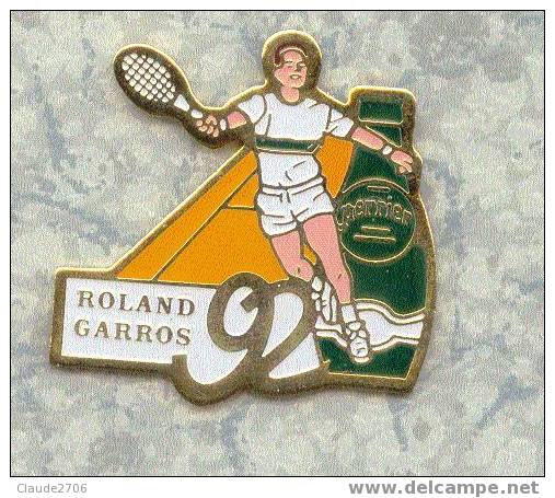 Pin´s Roland Garros 1992 Avec Perrier - Tenis