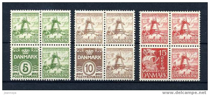 DANEMARK N°246a à 248a  - BLOCS DE 4 ISSUS DE CARNETS, CHARNIÉRE SUR PAIRE SUPÉRIEUR. RR TB - Lettres & Documents