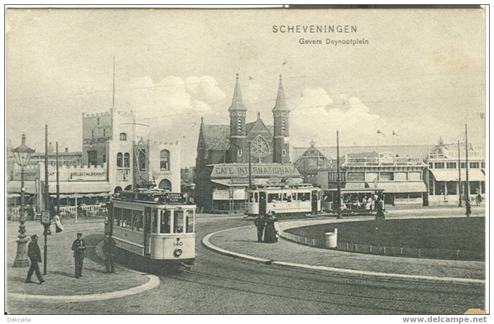 Scheveningen - Gevers Deynootplein + Mooie Oude Trams !! - Scheveningen