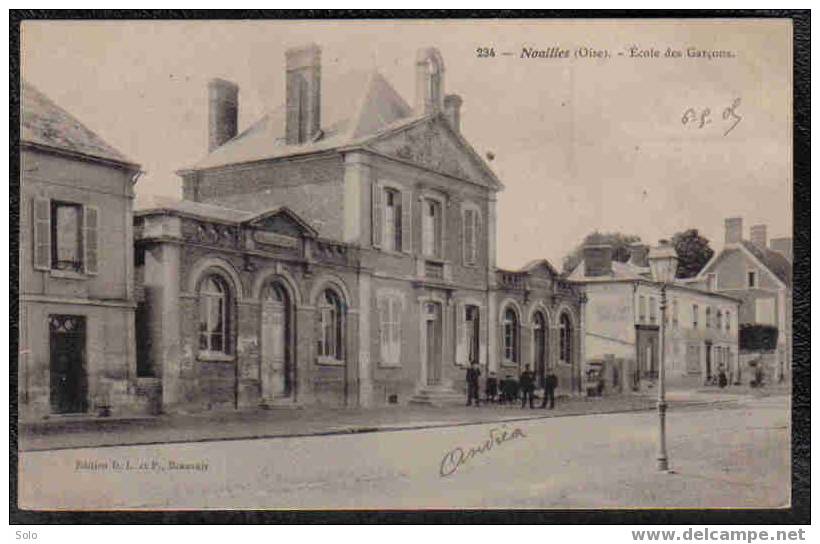 NOAILLES - Ecole Des Garçons - Noailles