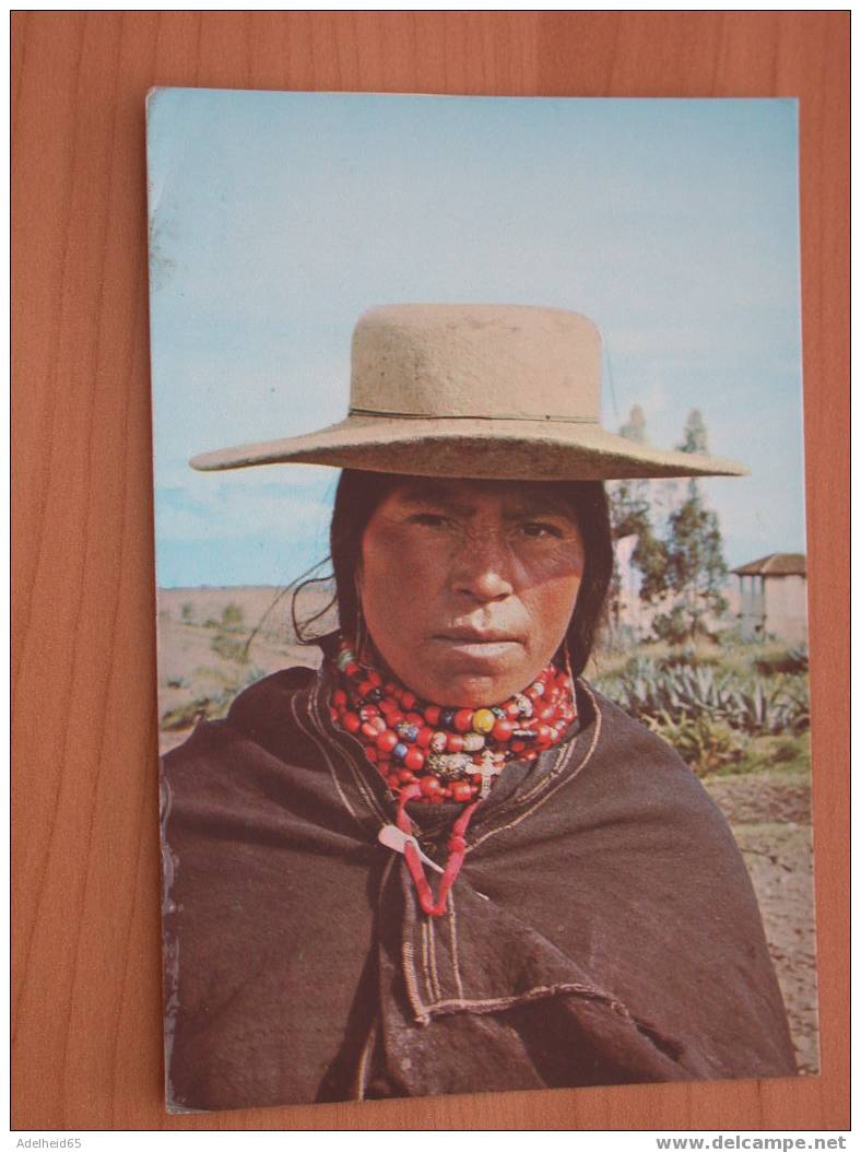 (2 Scans) Provincia Del Tungurahua, Salasaca Indian, Indiaan, Indien - Ecuador