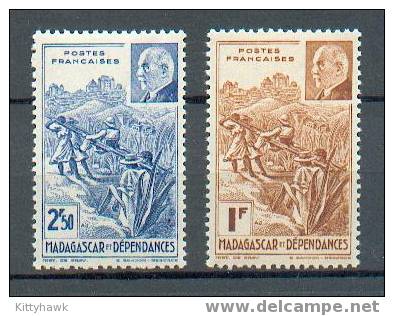 Mada 155 - YT 229/230 ** - Unused Stamps