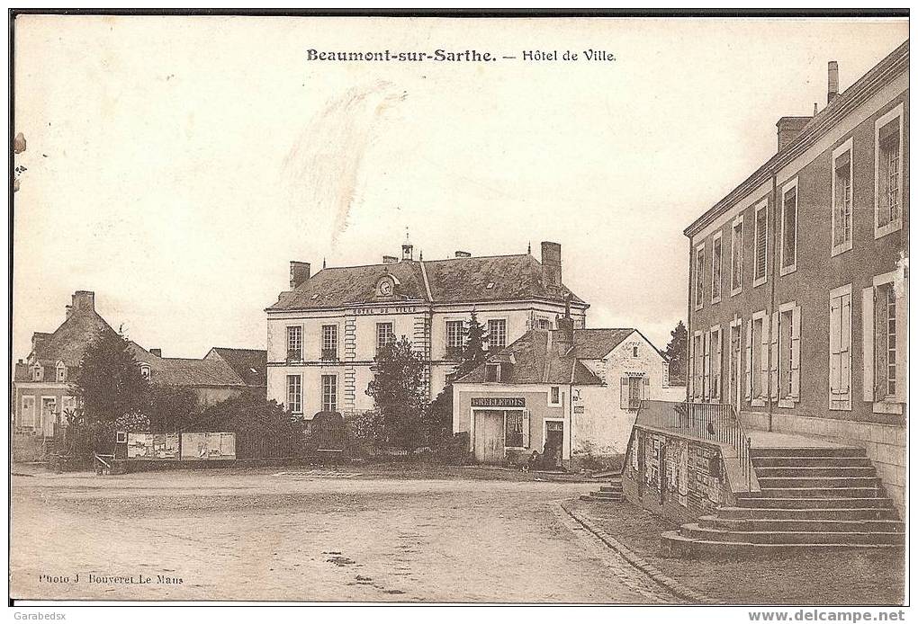 CPA Du BEAUMONT SUR SARTHE - Hôtel De Ville. - Beaumont Sur Sarthe