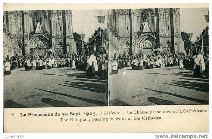 STEREOSCOPIQUE - PROCESSION Du 30-09-1925 - N° 9 - RELIGION LISIEUX - STEREOVIEW - Stereoscope Cards