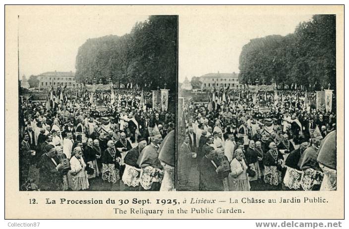 STEREOSCOPIQUE - PROCESSION Du 30-09-1925 - N° 12 - RELIGION LISIEUX - STEREOVIEW - Stereoscopische Kaarten