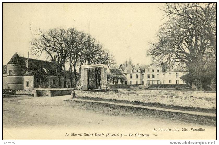 LE MESNIL SAINT DENIS 78 - Le Château - Le Mesnil Saint Denis