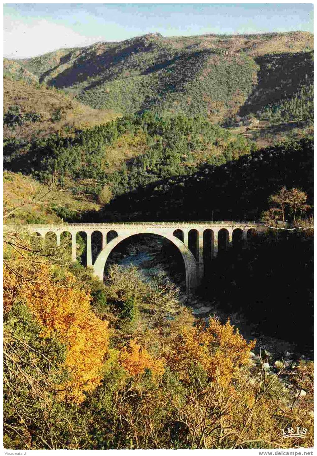 CPSM. SAINT JEAN DU GARD. PONT DES ABARINES. DATEE 1977. - Saint-Jean-du-Gard