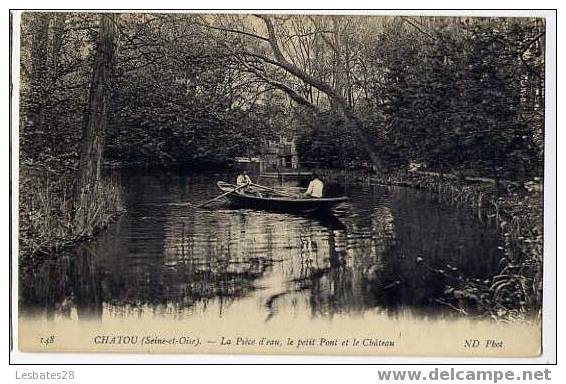 CPA 78.-CHATOU.-La Pièce D'eau, Le Petit Pont Et Le Château - Chatou
