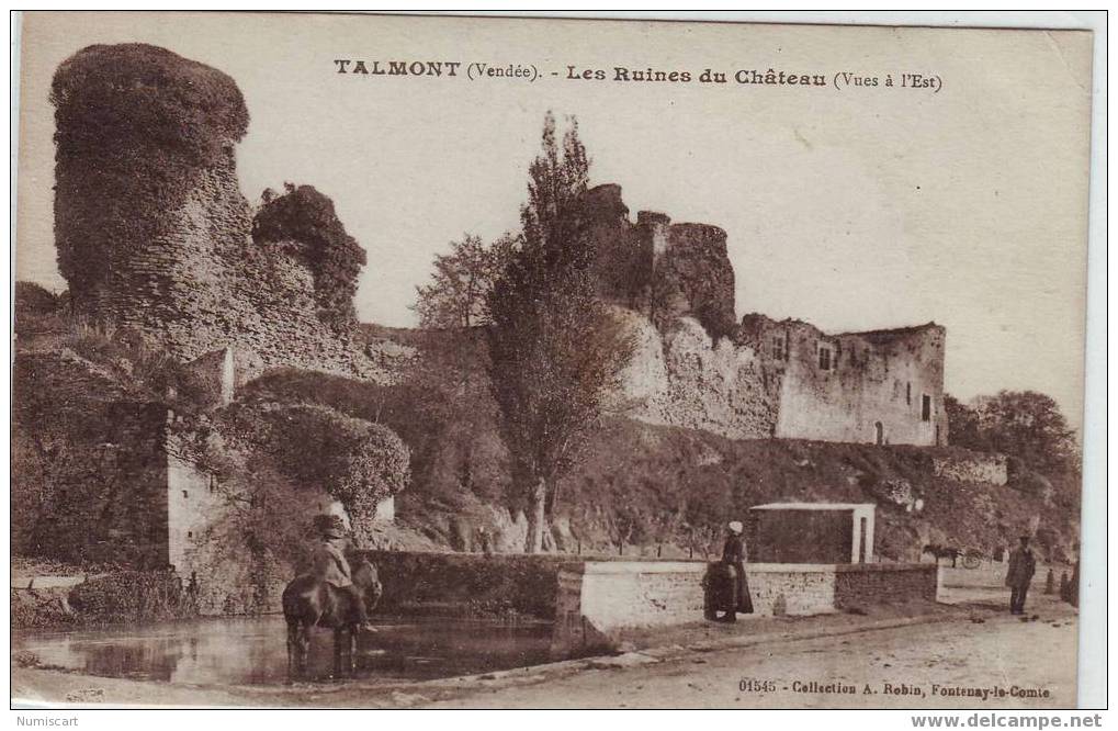 SUPERBE CPA...DE...TALMONT...ANIMEE...LES RUINES DU CHATEAU... - Talmont Saint Hilaire