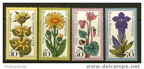 BERLIN 1975 MNH Stamp(s) Welfare, Flowers 510-513 #1392 - Unused Stamps
