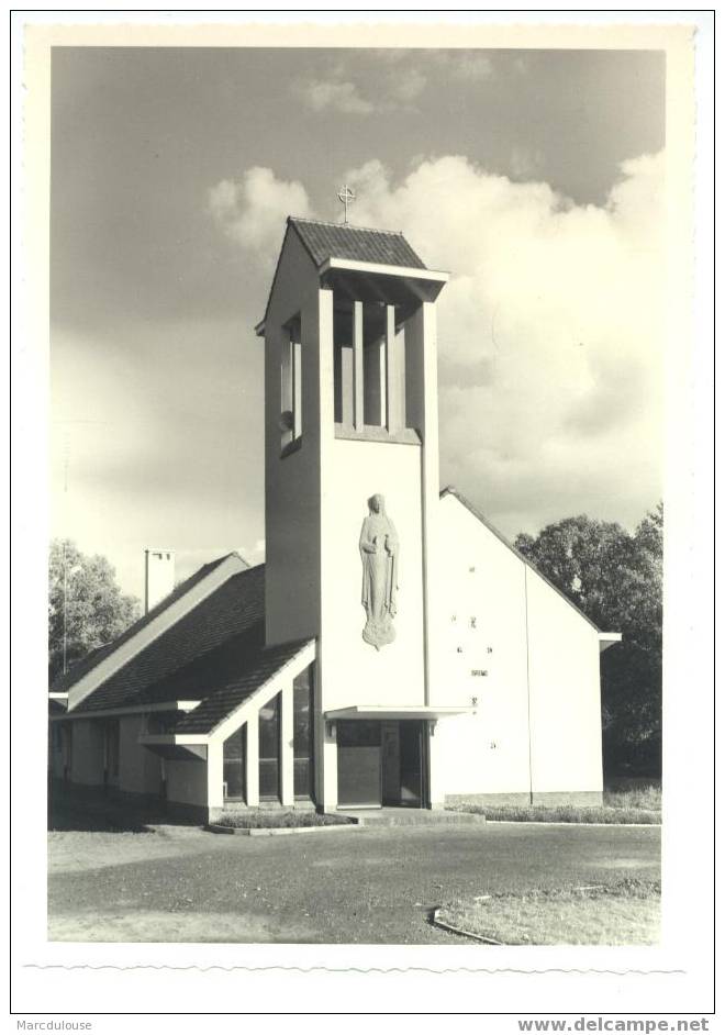 Kapellen. Kerk Onze Lieve Vrouw Van Vrede. Fotokaart. Eglise Notre-Dame De La Paix. Carte-photo. - Kapellen