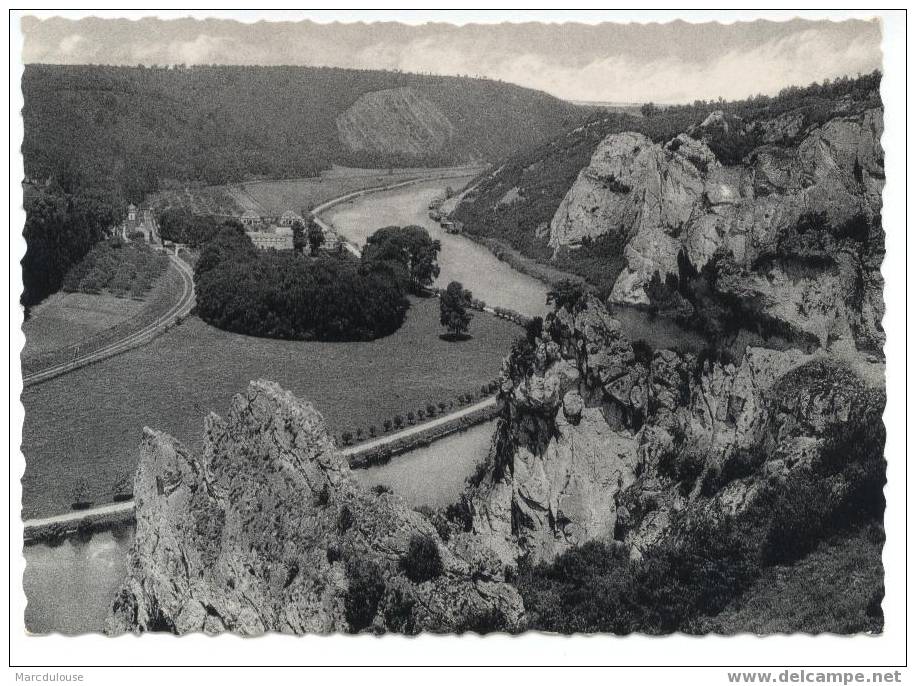 Freyr (Hastière). Les Rochers, Château Et Meuse. De Rotsen, Kasteel En Maas. Timbre - Postzegel N° 851. - Hastière