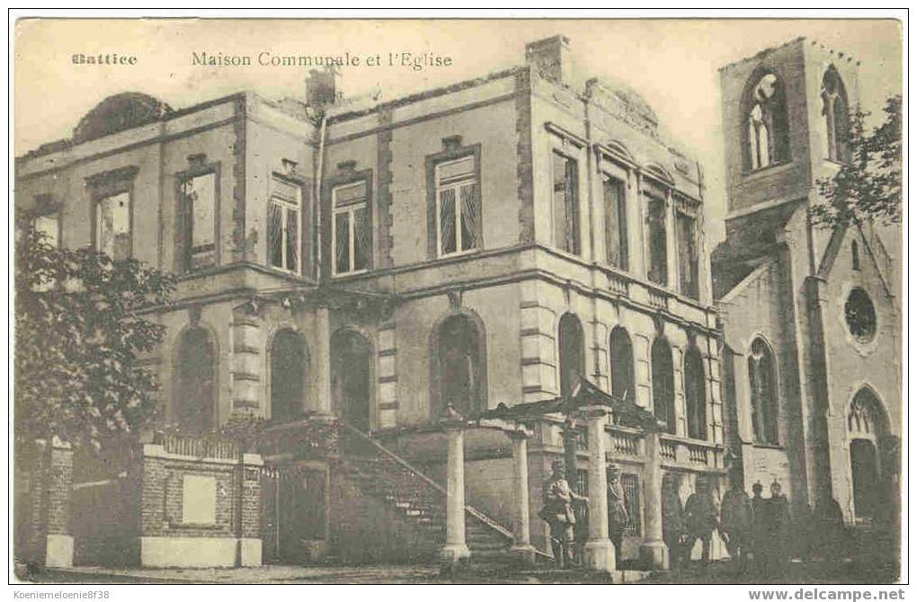 BATTICE - MAISON COMMUNALE ET L'EGLISE - Herve